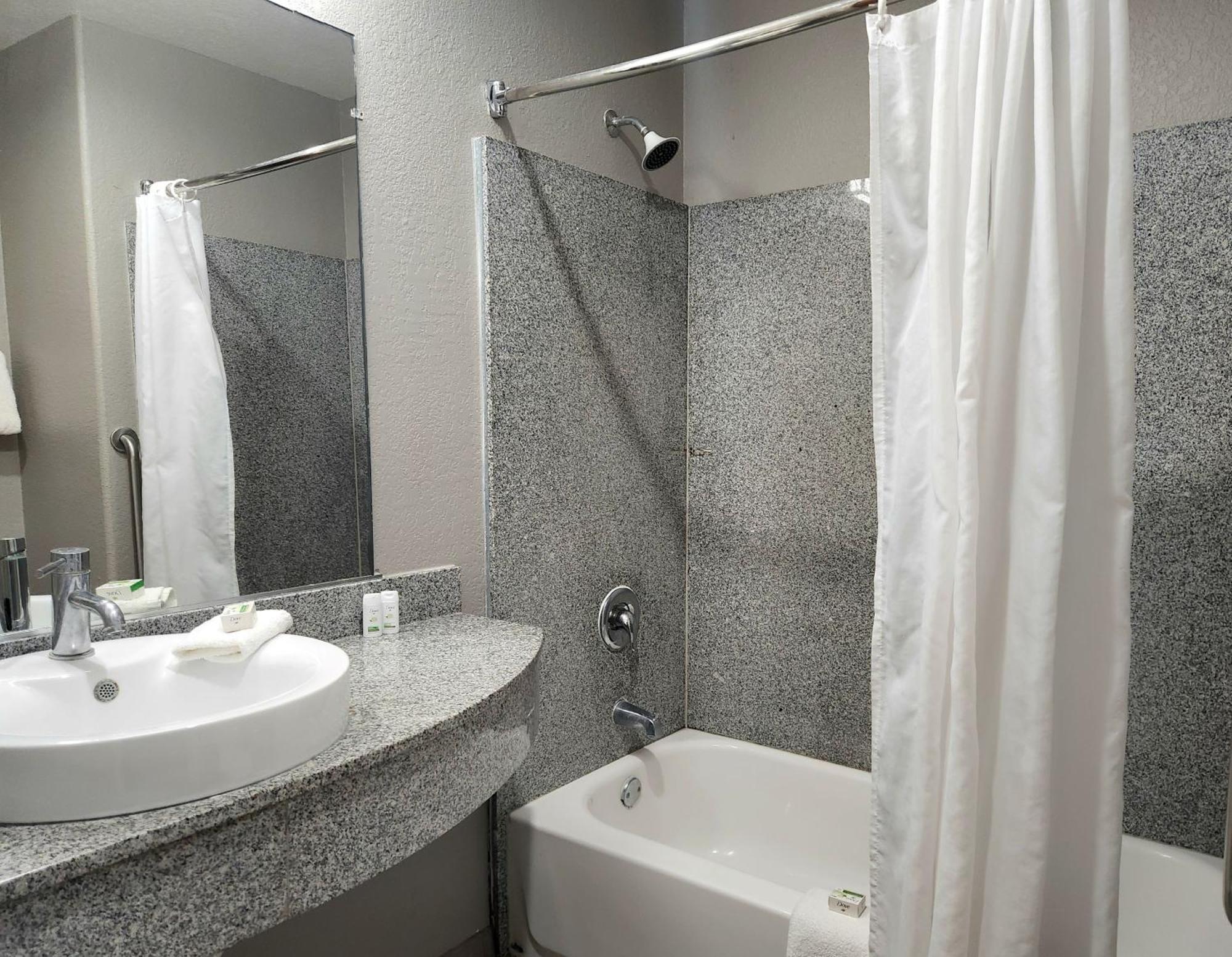Baymont By Wyndham San Antonio Airport Otel Dış mekan fotoğraf