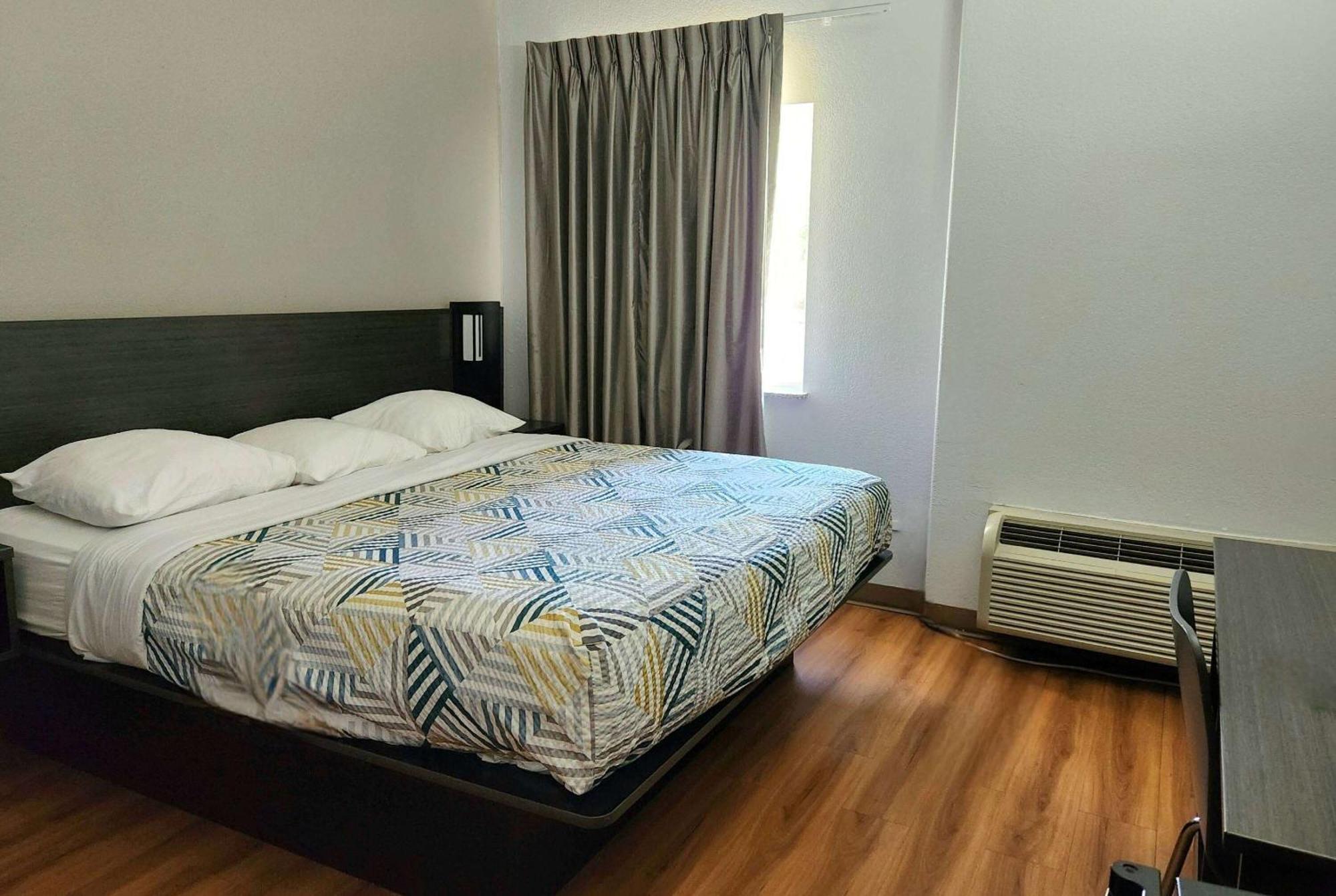 Baymont By Wyndham San Antonio Airport Otel Dış mekan fotoğraf