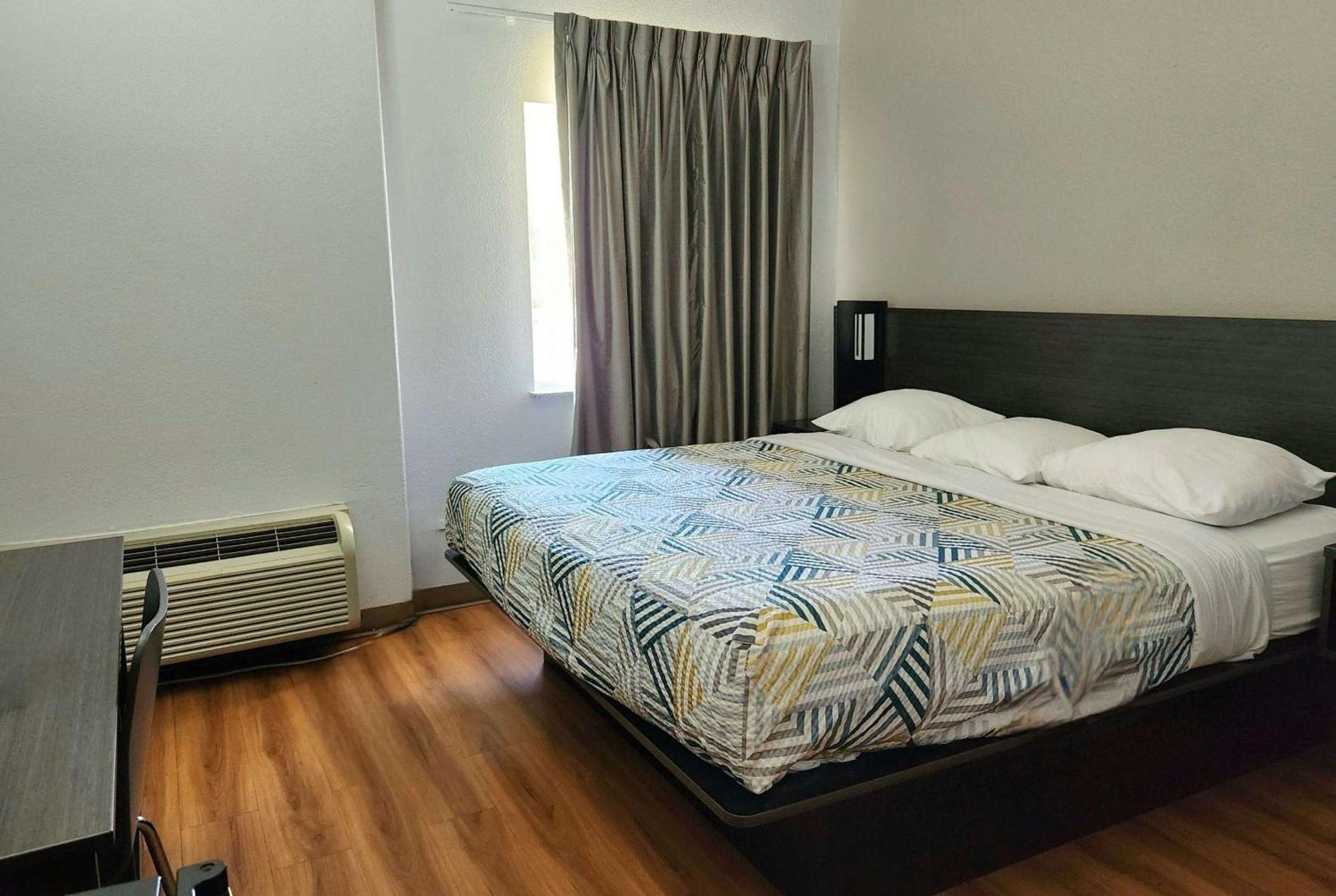 Baymont By Wyndham San Antonio Airport Otel Dış mekan fotoğraf