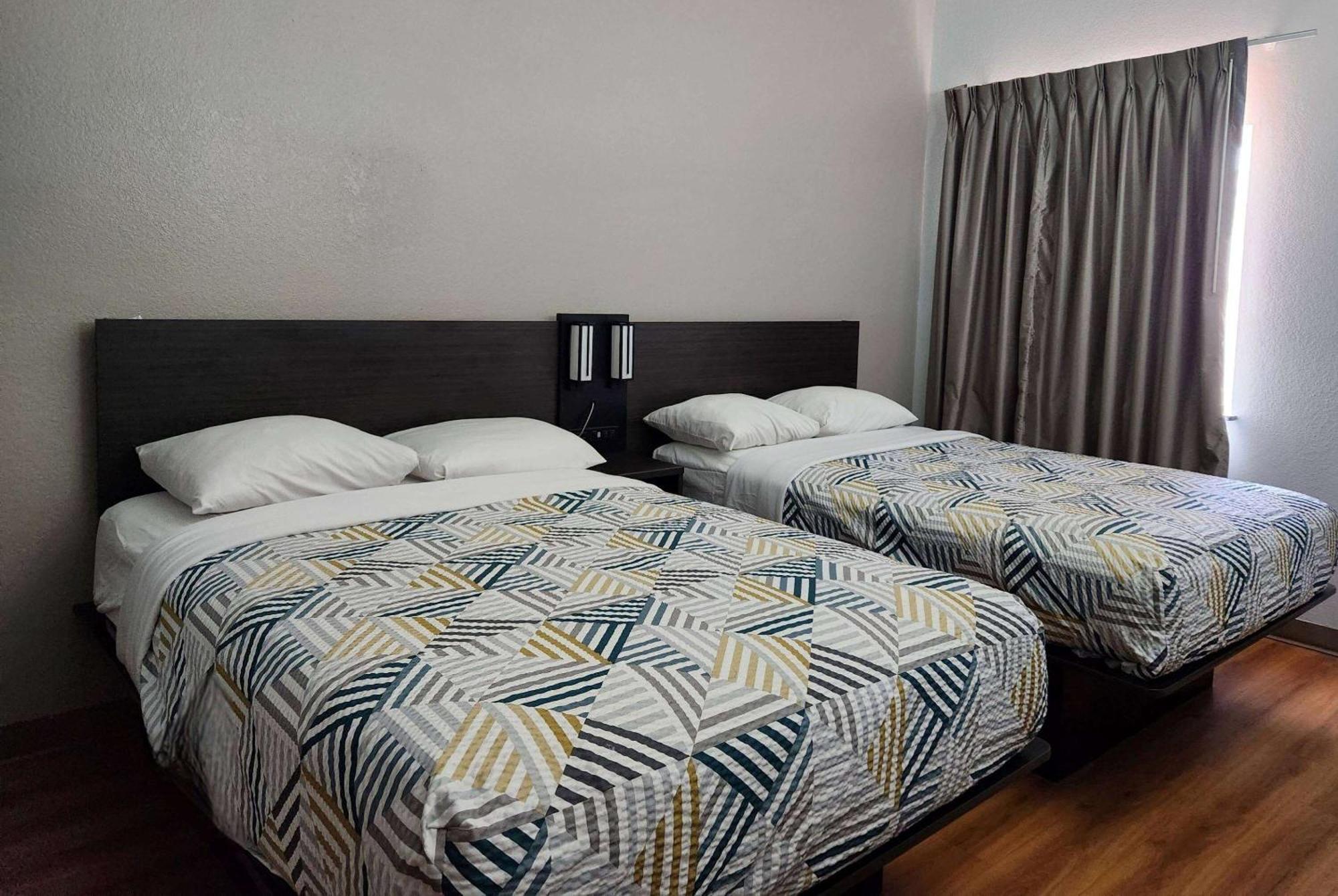 Baymont By Wyndham San Antonio Airport Otel Dış mekan fotoğraf