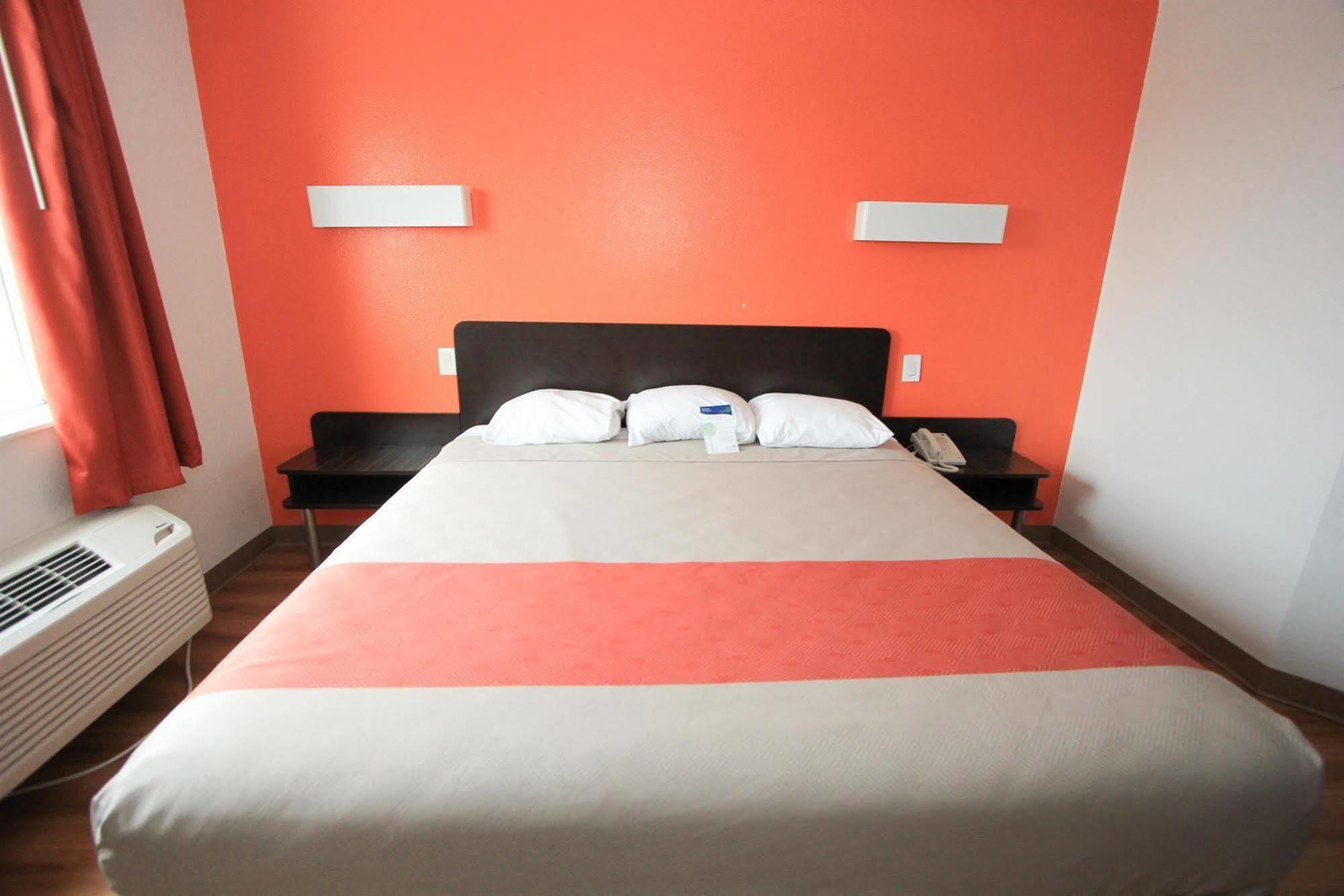 Baymont By Wyndham San Antonio Airport Otel Dış mekan fotoğraf