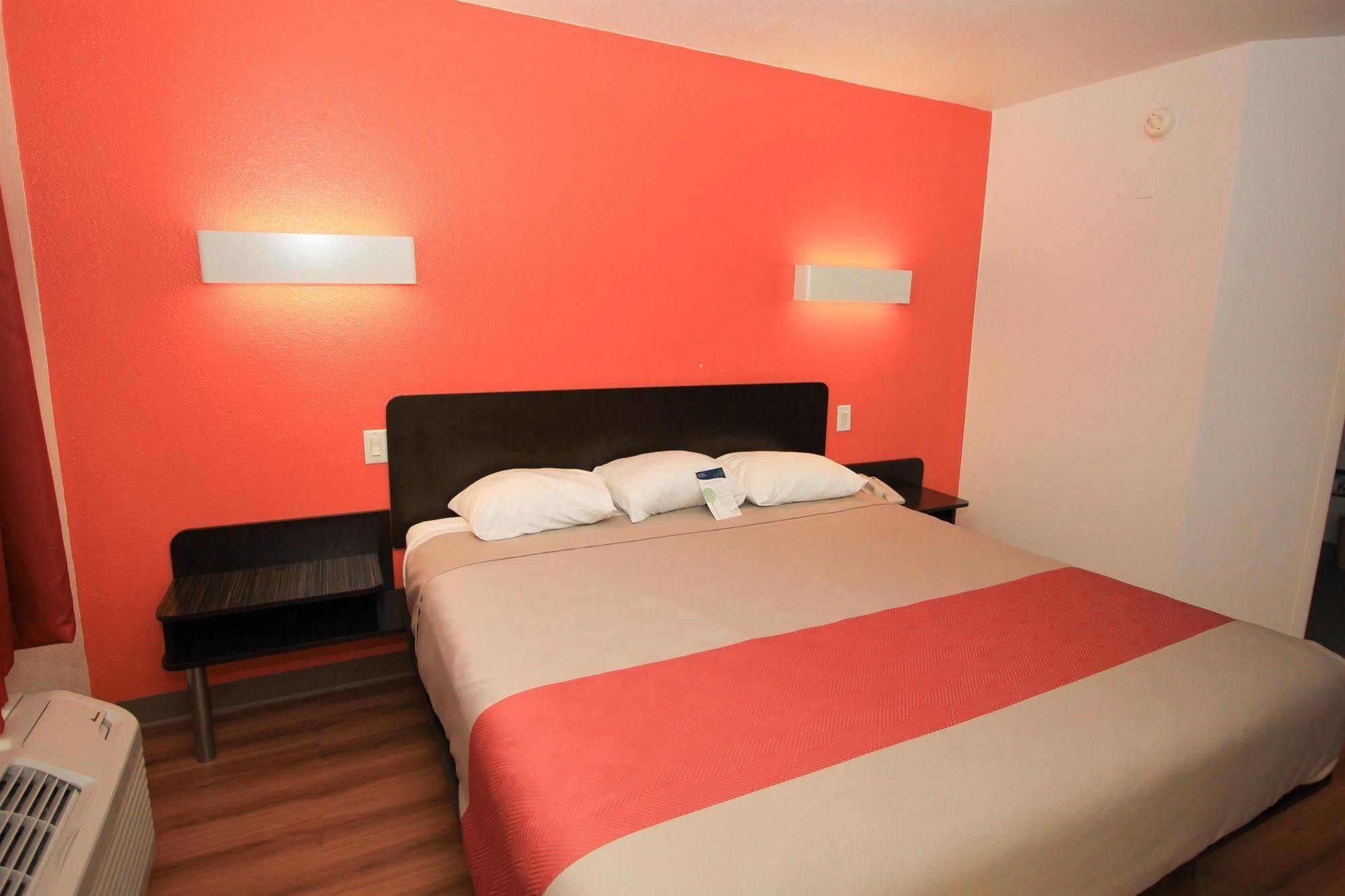 Baymont By Wyndham San Antonio Airport Otel Dış mekan fotoğraf