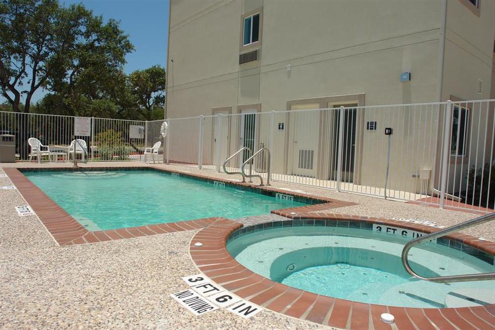 Baymont By Wyndham San Antonio Airport Otel Konforlar fotoğraf